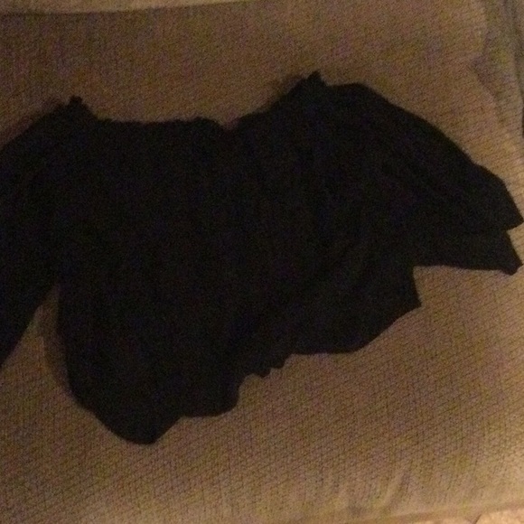 ✨Cute Used Clothing✨ - Picture 3 of 8